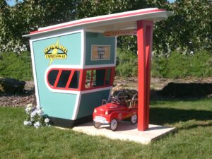 Turnpike Toll Booth, playhouse theming