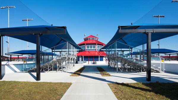 T-cantilever shade, hanging cantilever shade, square cantilever umbrella shade, shade structure, commercial shade structure, sail structure, custom shade structure, Commercial shade structures, shade canopy