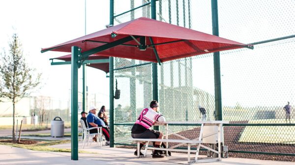 square cantilever umbrella shade, shade structure, commercial shade structure, sail structure, custom shade structure, Commercial shade structures, shade canopy
