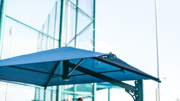square cantilever umbrella shade, shade structure, commercial shade structure, sail structure, custom shade structure, Commercial shade structures, shade canopy