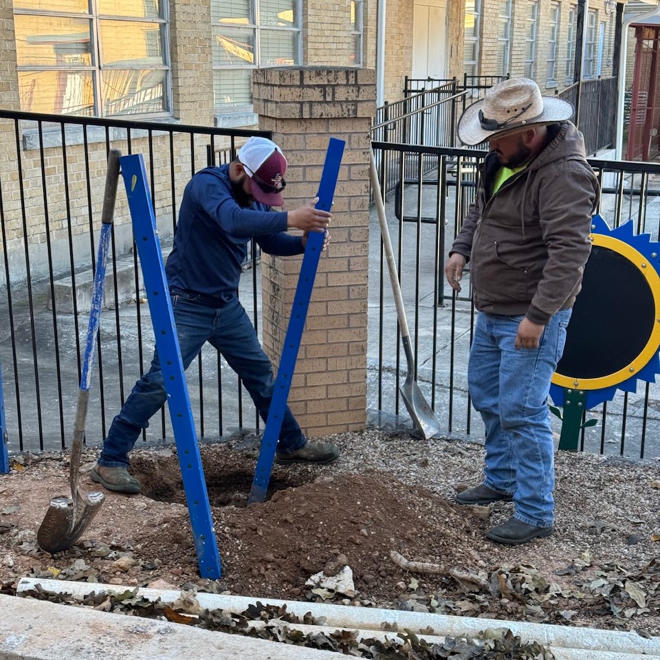 playground installation, outdoor playground equipment, commercial playground equipment, outdoor play equipment, commercial play equipment, modular play structure, modular play structures, school playground, church playground