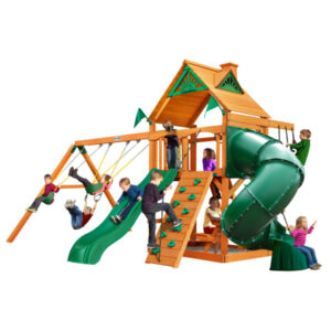 Mountaineer w/ Amber Posts and Standard Wood Roof (Gorilla Playsets)