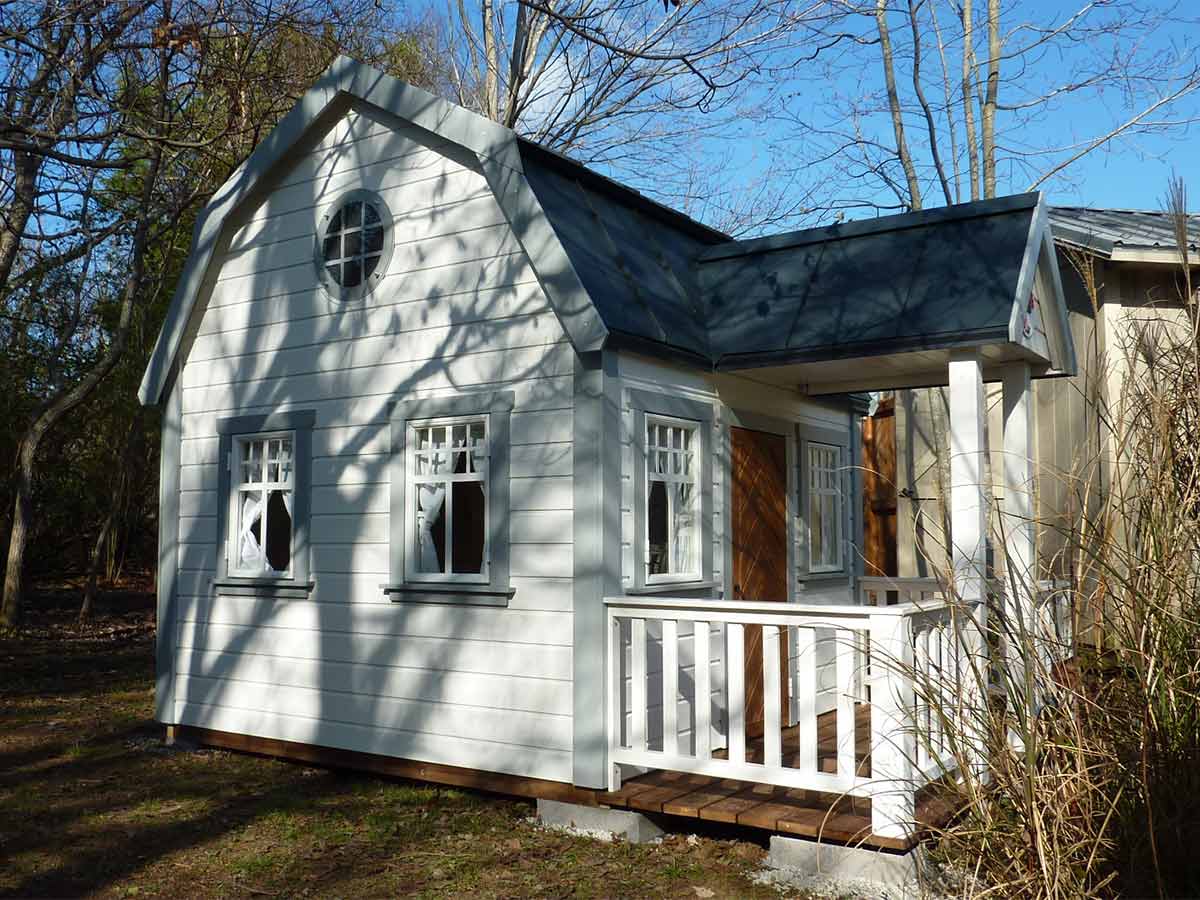 Grand Farmhouse 8x8 Wooden Kids Playhouse with Loft and Covered Porch (view 6)