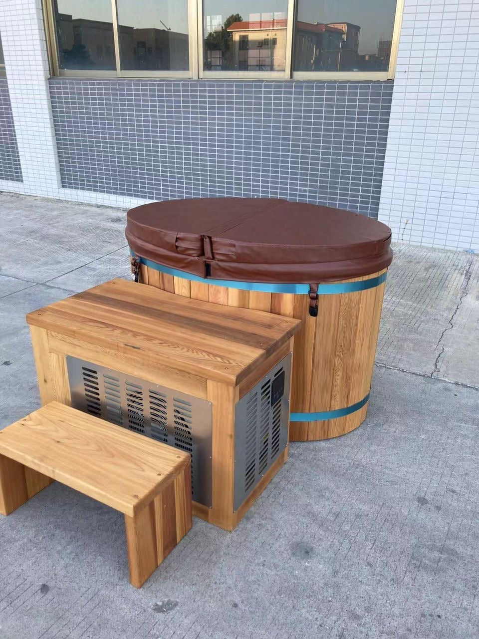 Sweat Decks 2-Person Cold Plunge Tub (view 6)